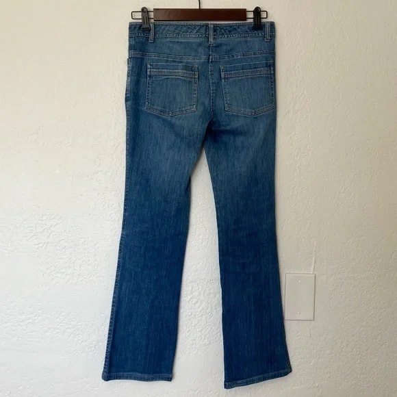 Theory Medium Wash Straight Leg Denim Jeans with Hidden Clasp Button, Size 0 - Picture 3 of 6